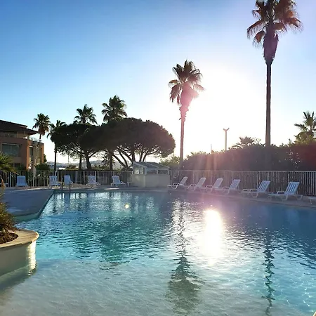 Lägenhet Le Must Cap Hermes, Incroyable Vue Sur Port, T2- Fréjus